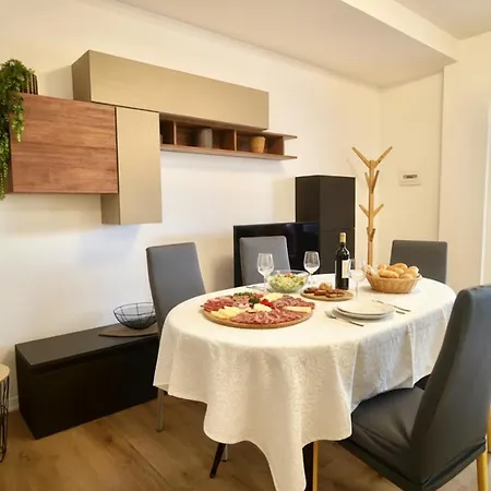Arcobaleno Apartmán Costarainera