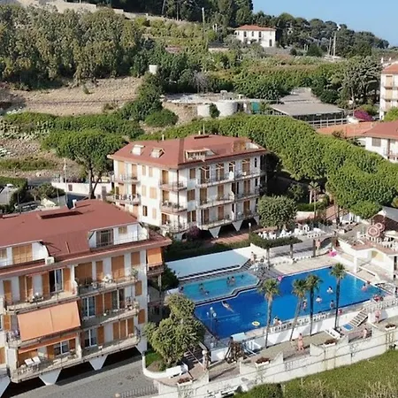 Arcobaleno Apartman *